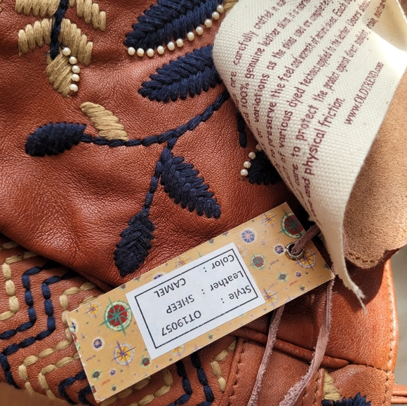 Boho Leather Tote bag - Picture 4 of 10